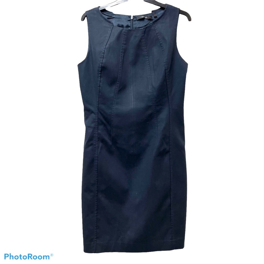 Tahari Sleeveless Navy Sheath Dress